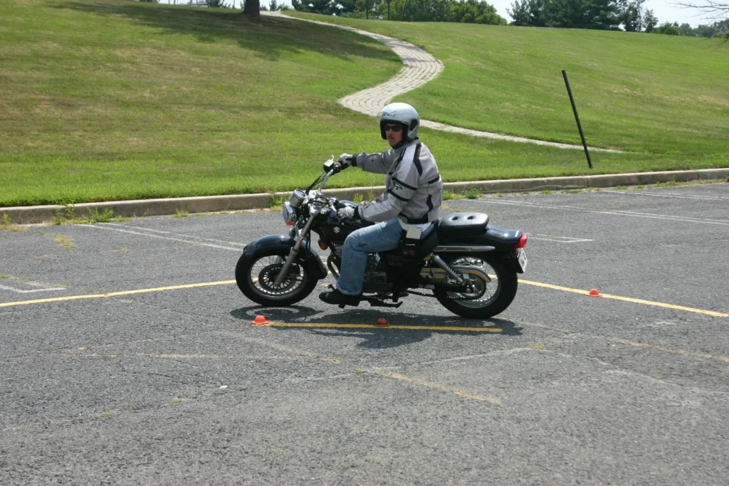 motorcycle-safety-student-training